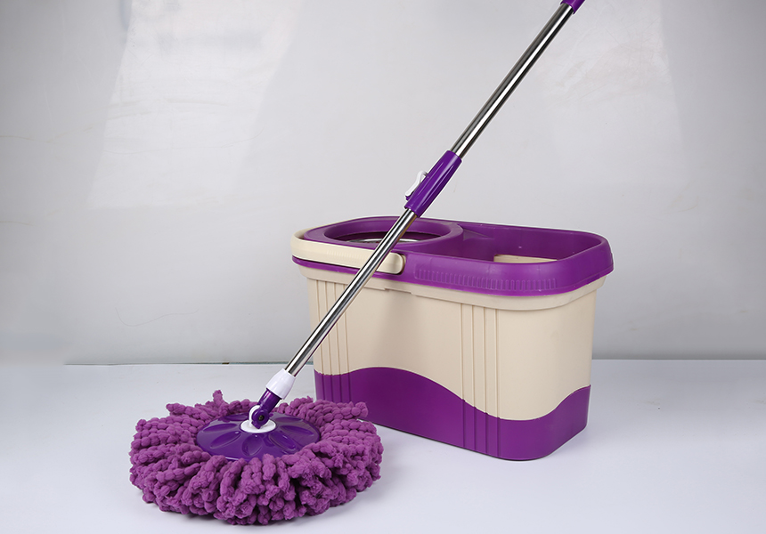 Dual-drive rotating two-color mop